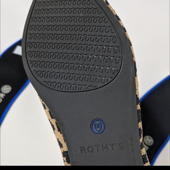 ROTHY'S WOMENS THE POINT SHOE - Picture 5 of 11